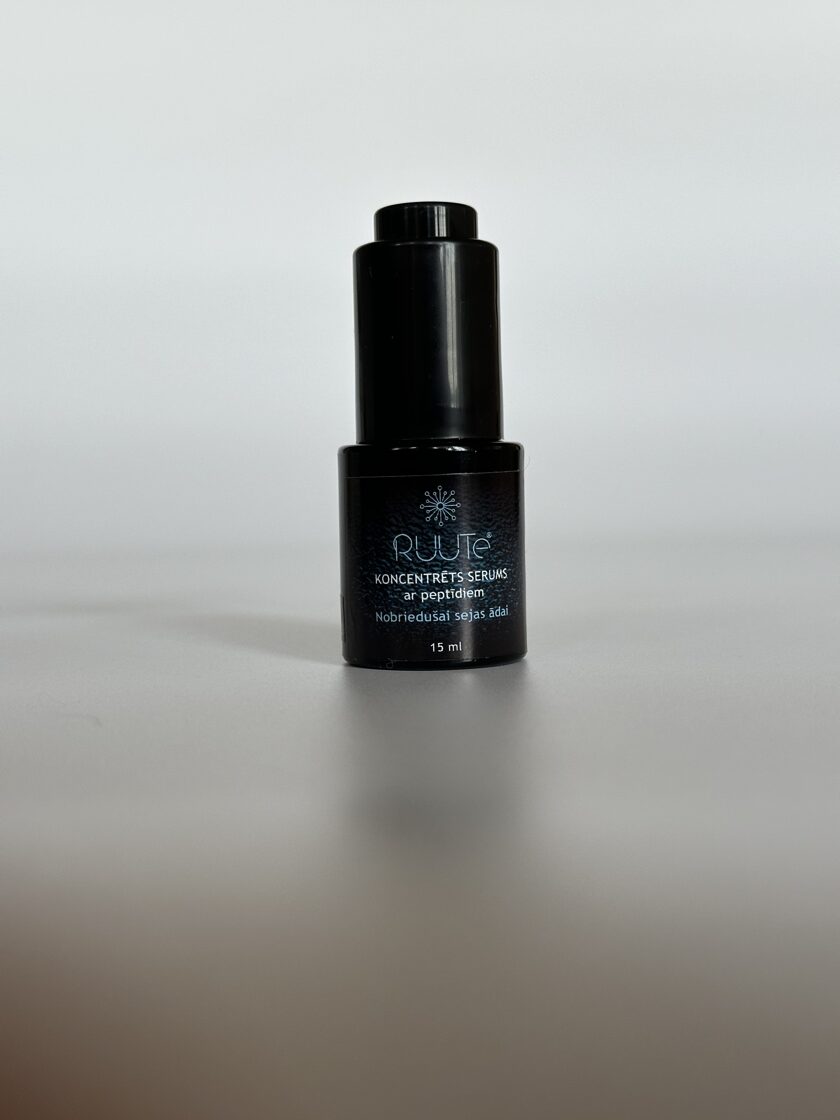 KONCENTRĒTS SERUMS ar peptīdiem 15 ml